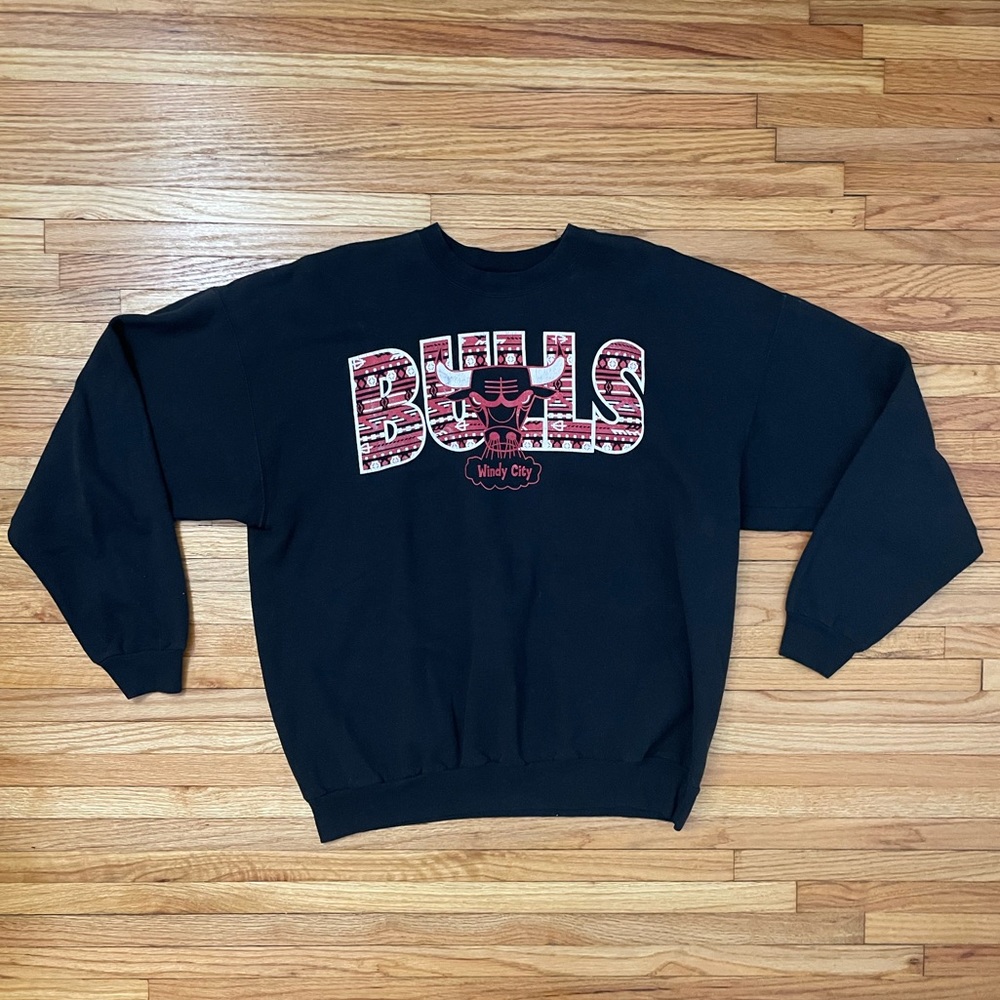 Vintage Chicago Bulls Sweatshirt - Picture 3 of 14